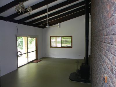 32 McGinn Road, Gheerulla