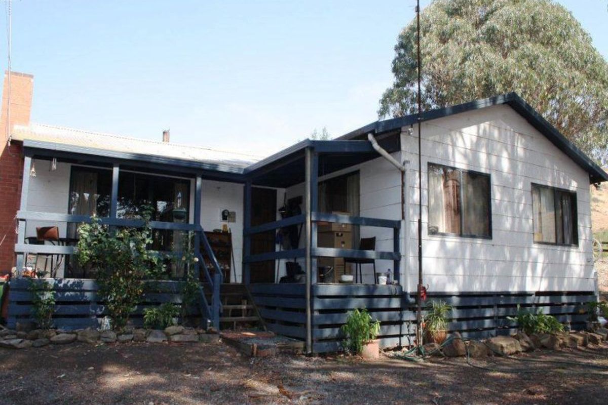 2591 Merton Euroa Road, Merton