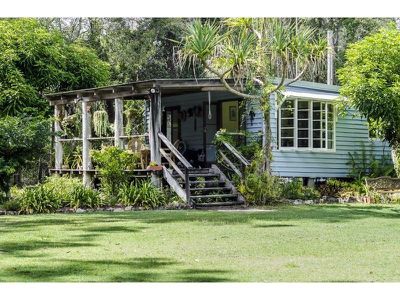 669 McKinnon Drive, Cooroibah