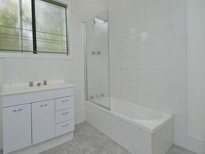 33 Ward Street, Lamington