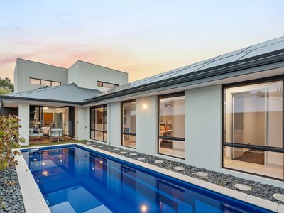 153A Reynolds Road, Mount Pleasant