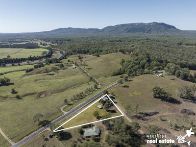 3359 Oxley Highway, Hyndmans Creek
