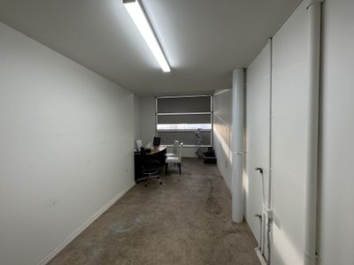 1 / 76 Riverside Ave, Werribee