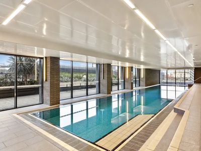 813N / 229 Toorak Road, South Yarra