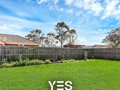 32 Henry Lawson Drive, Lynbrook