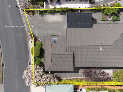 5 Di Pierri Way, The Wood