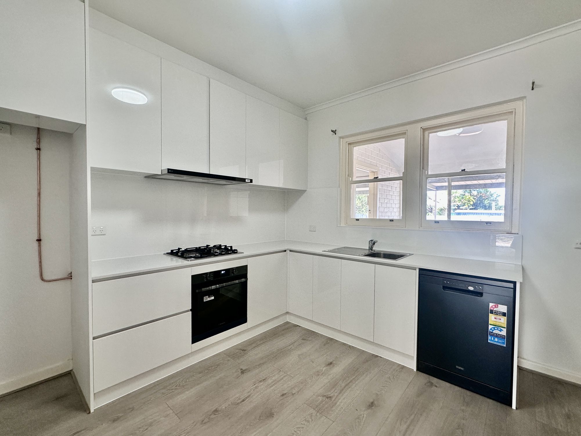 10 Rowell Road, Melrose Park