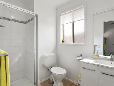 4 Blossom Lane, Werribee