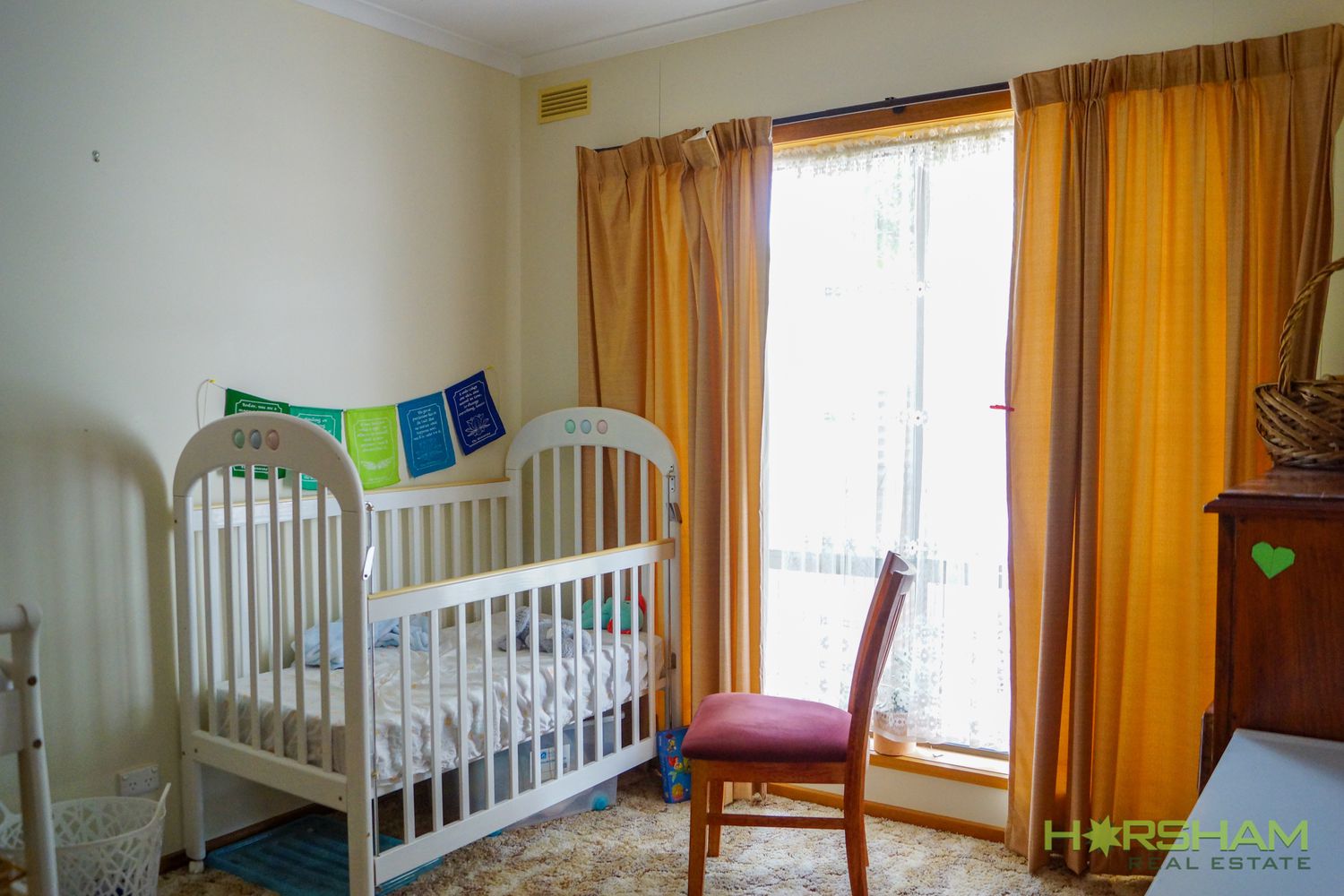 20 Drummond Street, Horsham