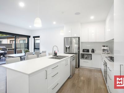 1 Yadboro Way, Tullimbar
