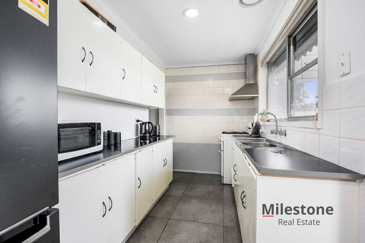 120 Pound Road, Hampton Park