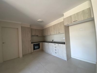 1 / 102 Synnot Street, Werribee