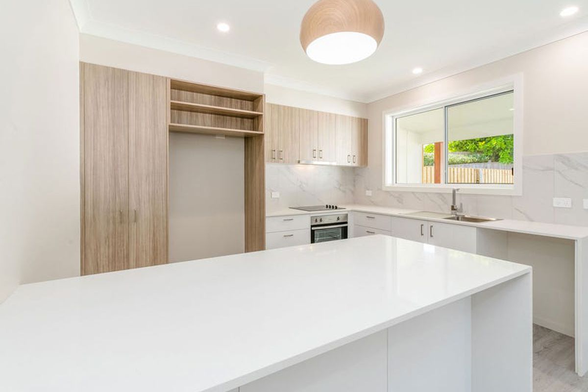2 / 57 The Drive, Yamba
