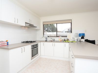 80 kookaburra Avenue, Werribee