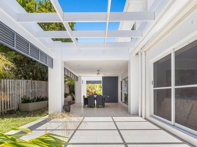 8 Cherry Court, Coomera