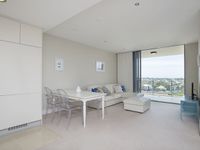 Promenade 4050 Level 11 / 37 Harbour Road, Hamilton
