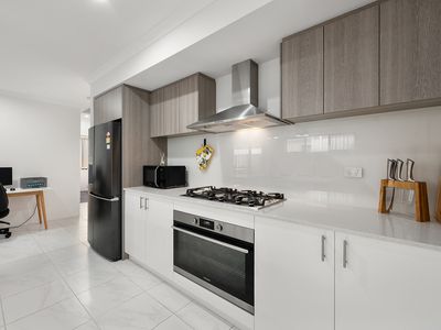 34 Hickman Drive, Piara Waters