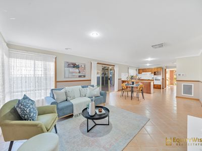 49 Eppalock Drive, Manor Lakes