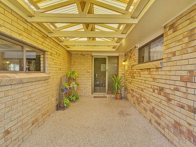 38 Wendron Street, Rochedale South