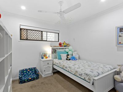 22 Kershaw Crescent, Mango Hill