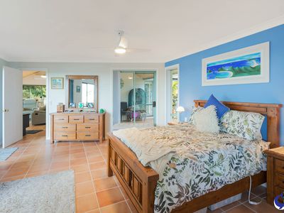 29 Hillcrest Avenue, North Narooma