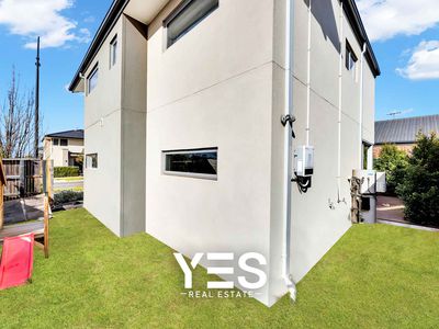 15 Augus Drive, Thornhill Park