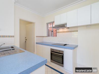 11  /  49-53 Bronte Street, East Perth
