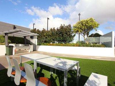 1102 / 21 Bow River Crescent, Burswood