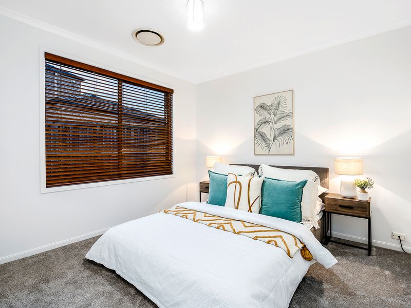 12 Amberlea Street, Glenwood