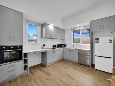 28 Communal road, Wyndham Vale