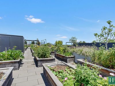 313 / 9 Village Avenue, Brunswick East