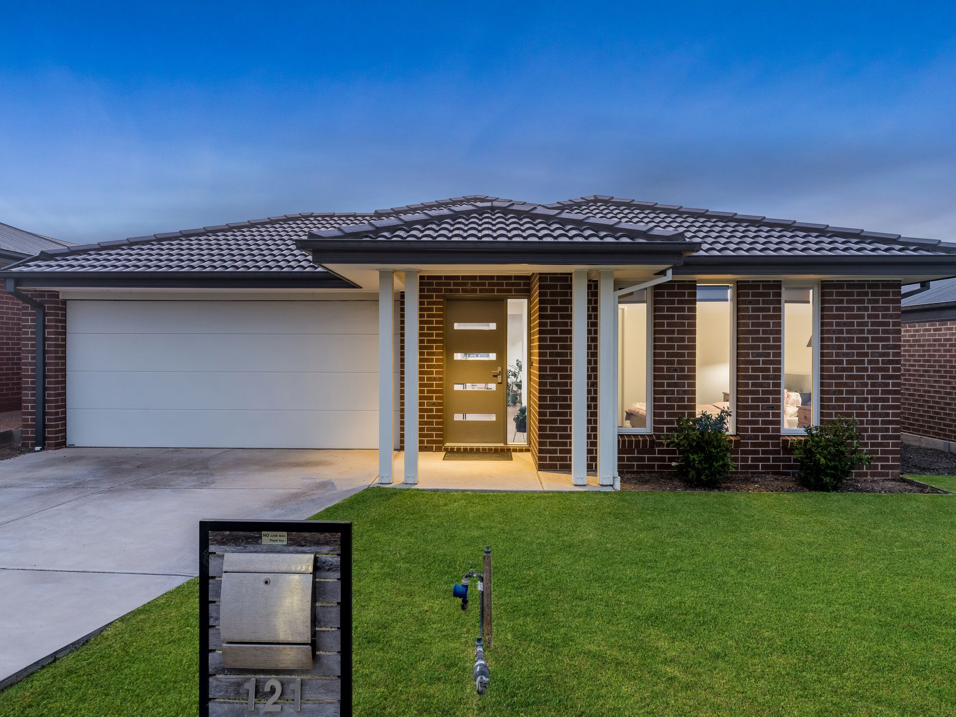 121 Hillclimb Drive, Leopold