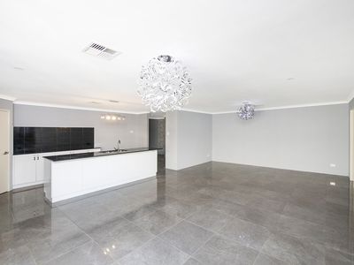 3 Luminous Boulevard, Bennett Springs
