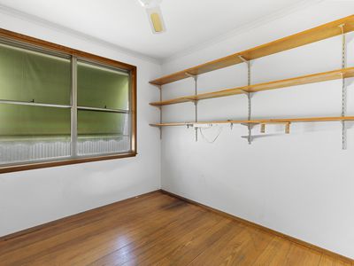 3 Sinclair Cres, Seymour