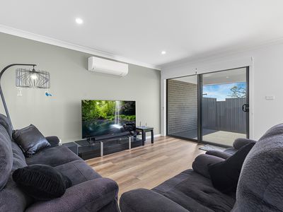 2 / 221a Maitland Street, Kurri Kurri
