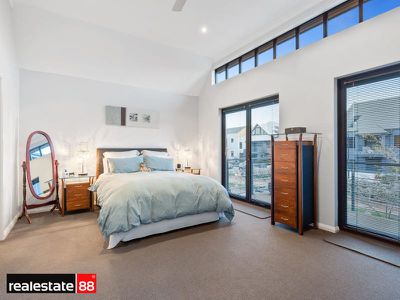 18 Old Belvidere Promenade, East Perth