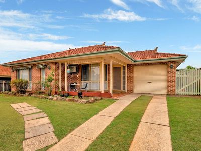 4 Kite Close, Green Valley