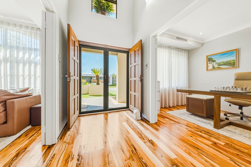 7 Turtles Bend, Secret Harbour