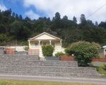 10 & 12 Batchelor St, Queenstown