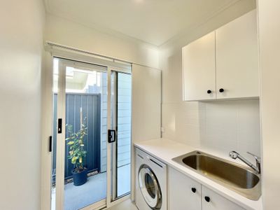 99  / 5 Serenity Drive, Eli Waters