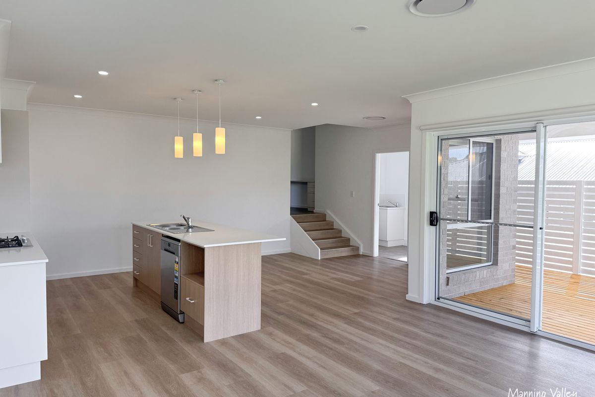 1&2 / 5 Melinga Place, Taree