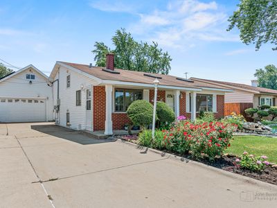 1649 Westberg Street,Glendale Heights, IL, International