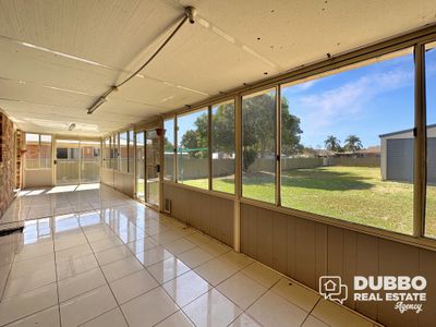 12 Galloway Drive, Dubbo