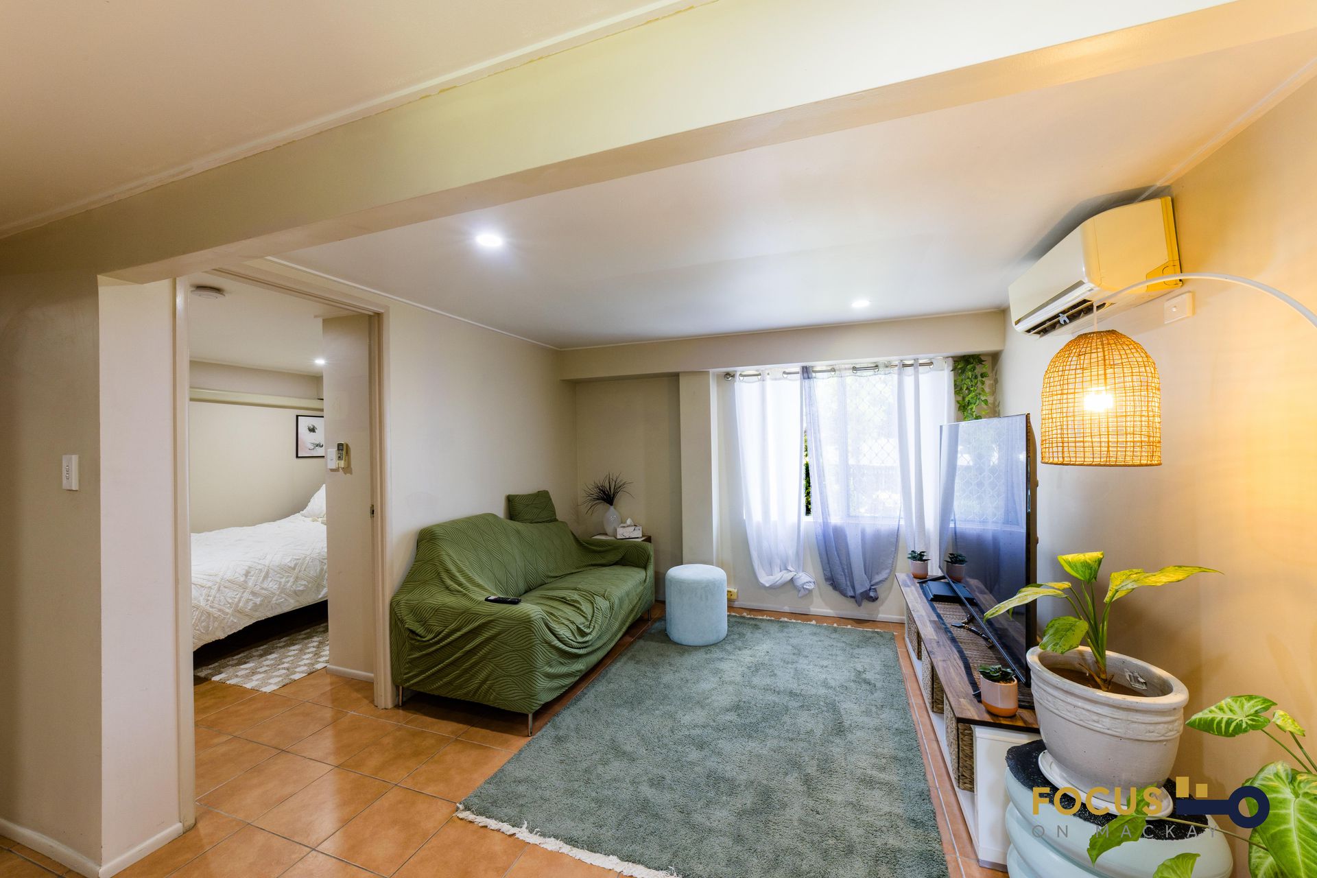 1 Holmes Drive, Beaconsfield