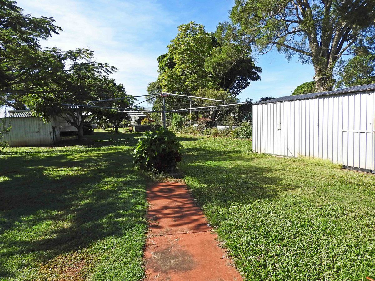 37 CANOPUS CIRCUIT, Atherton