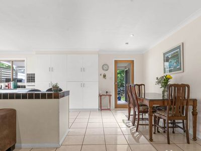 30 Rajah Road, Ocean Shores