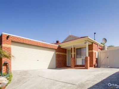 4 Burlington Chase, Hampton Park