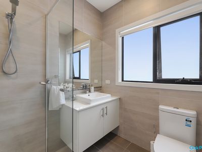 3 / 37 Watt Avenue, Oak Park