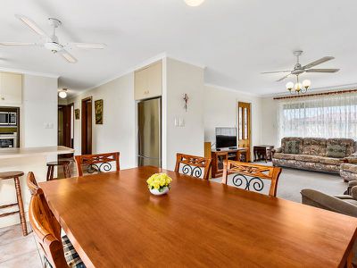 1 / 10 Third Street, Millicent