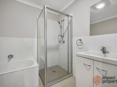 100 Mabo Boulevard, Bonner
